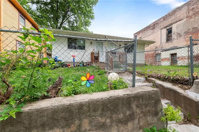 $200,000 | 506 Ottawa Street, Leavenworth, KS 66048