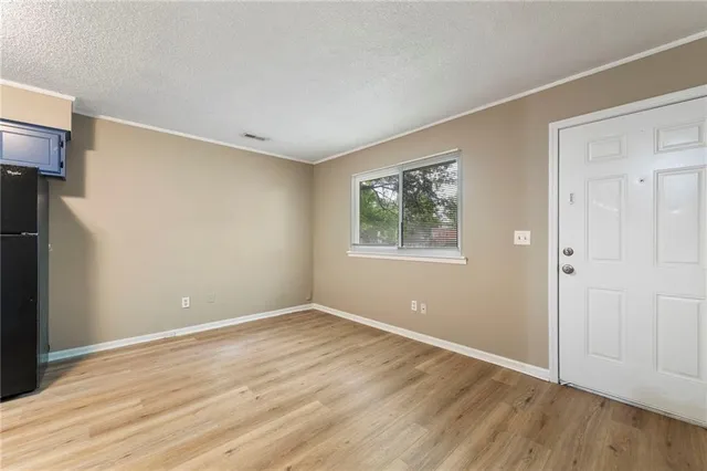 $200,000 | 506 Ottawa Street, Leavenworth, KS 66048