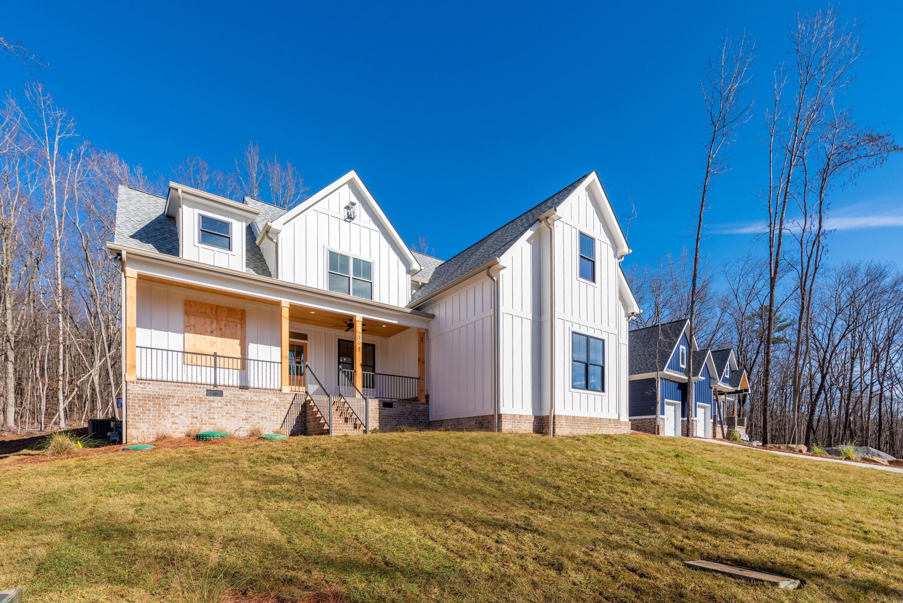 5093 Virginia Pine Road, Unit 91 Signal Mountain, TN 37377 - Photo 4 of 49 DSC_3768