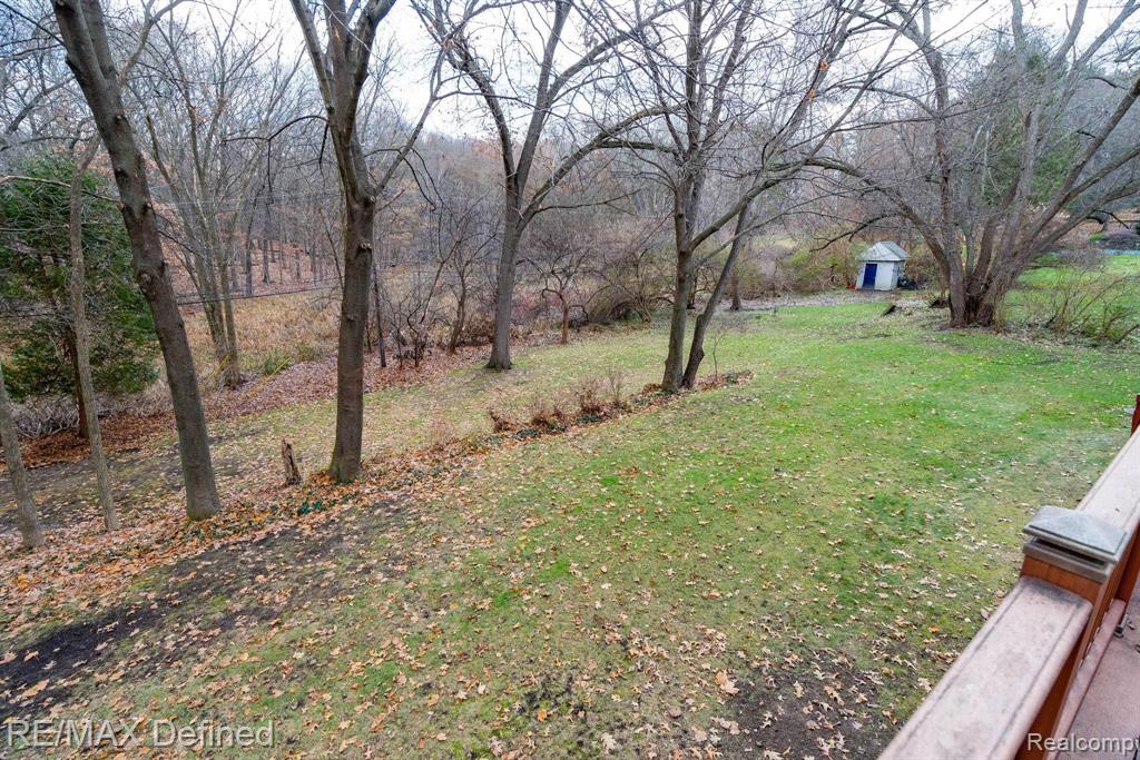 6045 Ronnoco Road Rochester Hills, MI 48306 - Photo 33 of 40