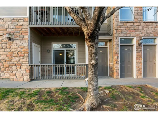 a house view with a outdoor space