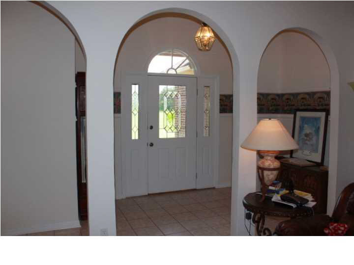 131 Hidden Lake Road Flora, MS 39071 - Photo 5 of 50 Foyer