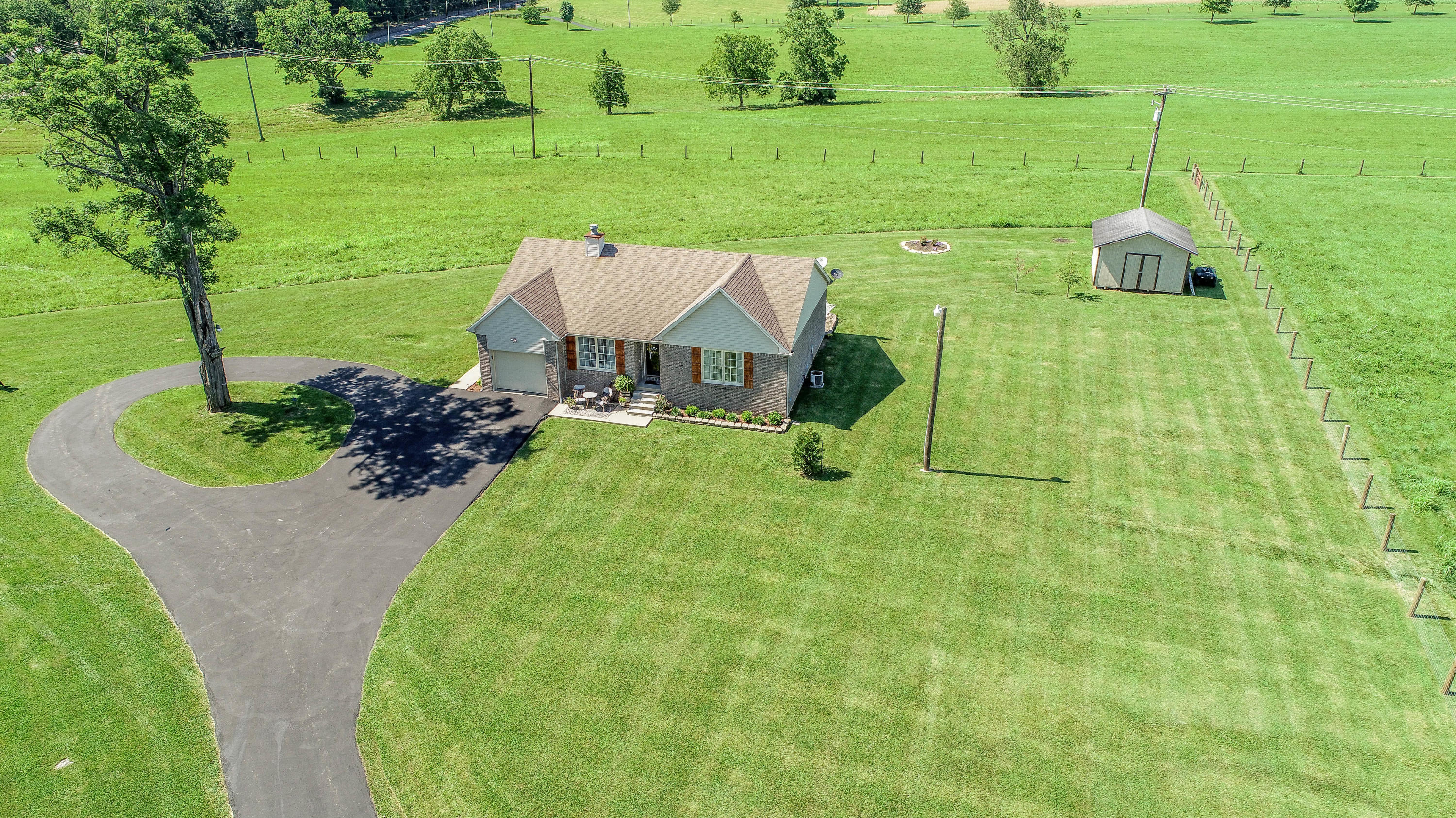 2959 North Middletown Road Paris, KY 40361 - Photo 36 of 38 DJI_0733