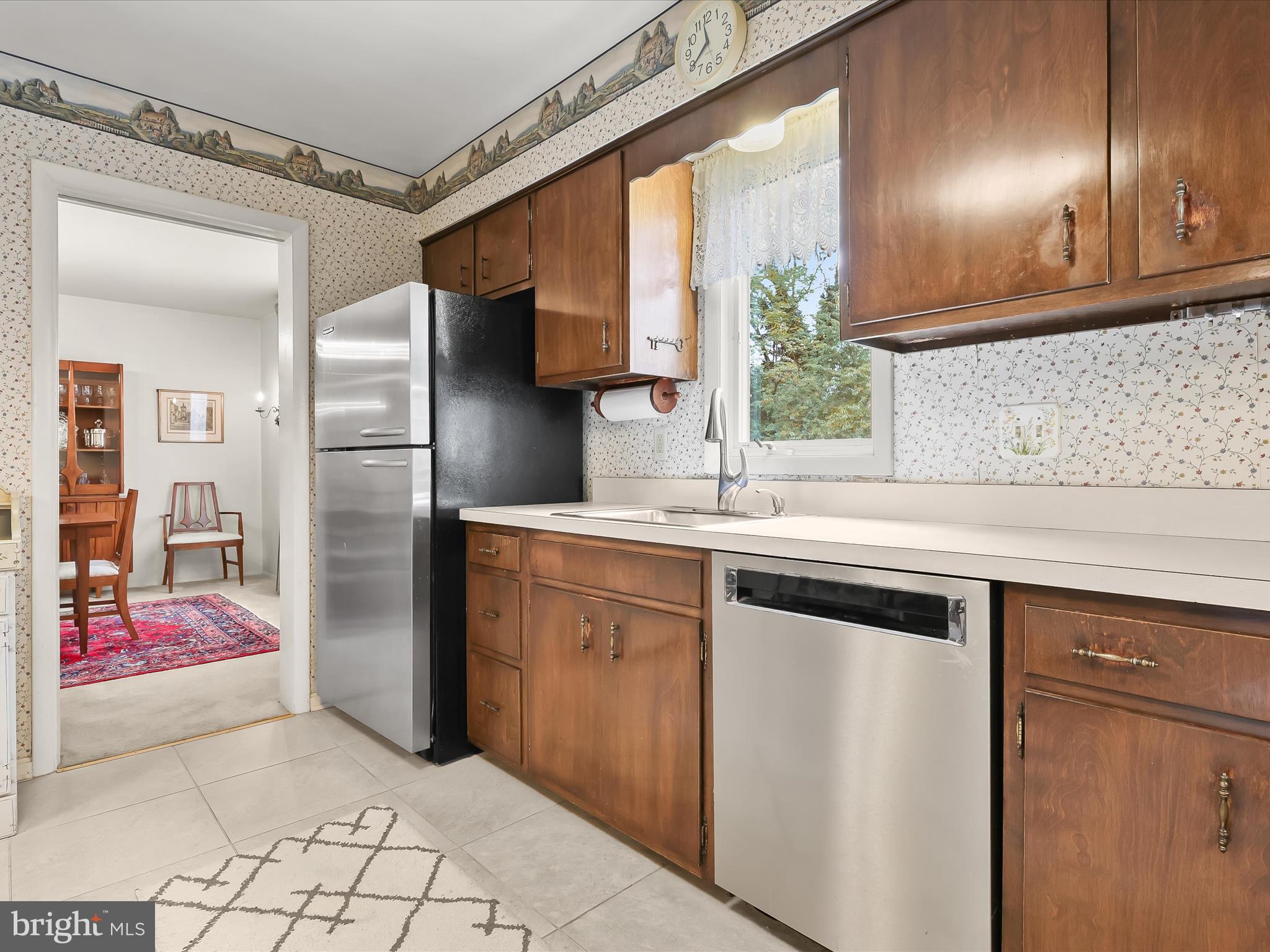 2100 Chantilla Road Baltimore, MD 21228 - Photo 11 of 48 Kitchen