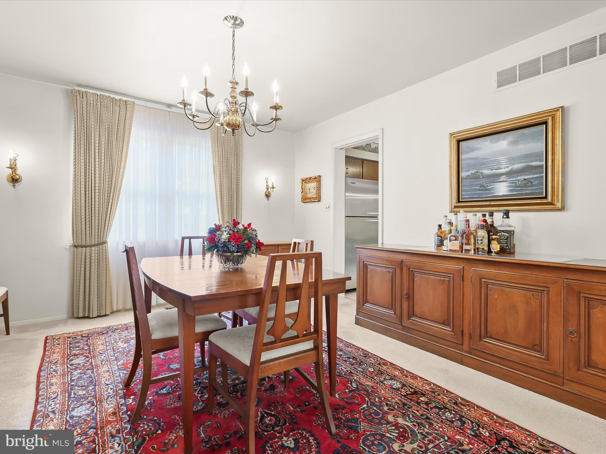 2100 Chantilla Road Baltimore, MD 21228 - Photo 9 of 48 Dining Room