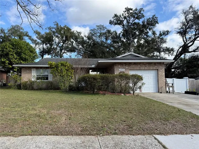 $350,000 | 4007 Truman Drive, Seffner, FL 33584