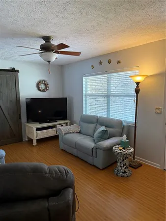 $345,000 | 4007 Truman Drive, Seffner, FL 33584