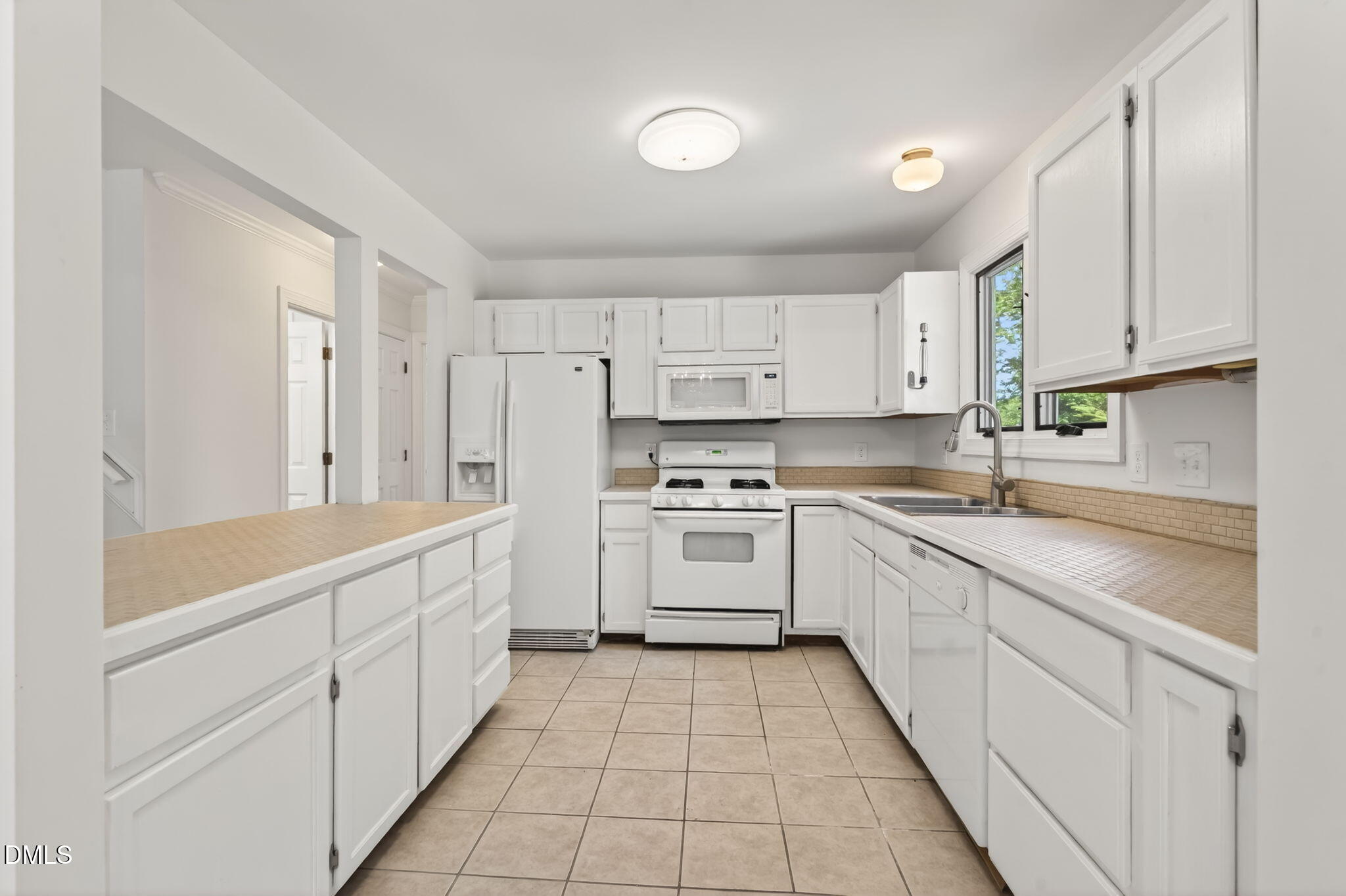 5917 Rock Service Station Road Raleigh, NC 27603 - Photo 15 of 53