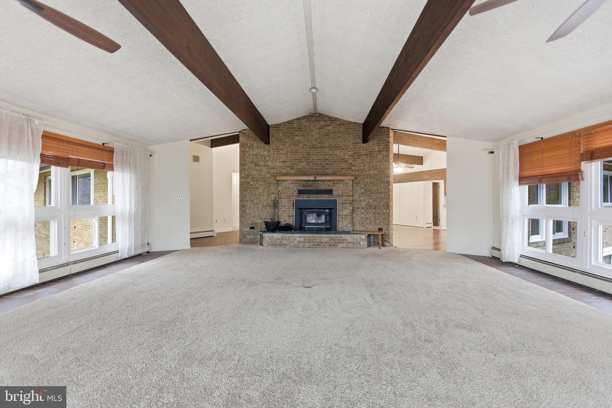 5475 Green Bridge Road Dayton, MD 21036 - Photo 3 of 42