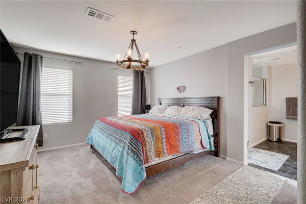 $2,425 | 1045 Spotted Saddle Street, Henderson, NV 89015