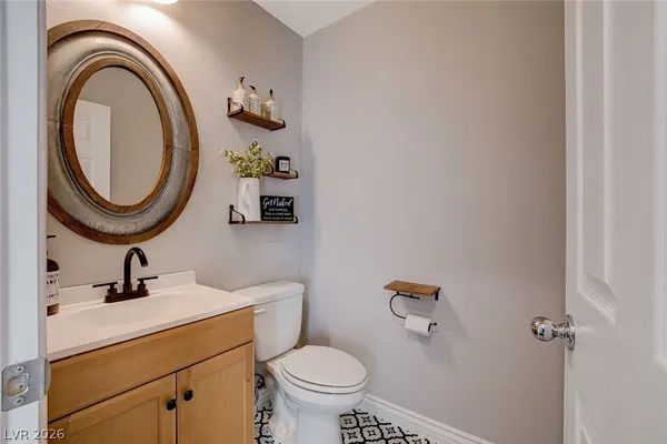 $2,425 | 1045 Spotted Saddle Street, Henderson, NV 89015