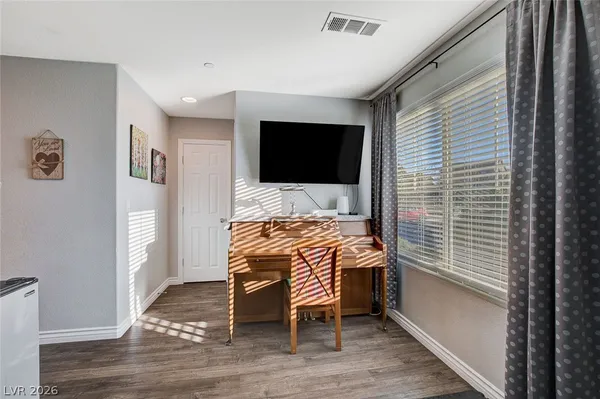 $2,425 | 1045 Spotted Saddle Street, Henderson, NV 89015