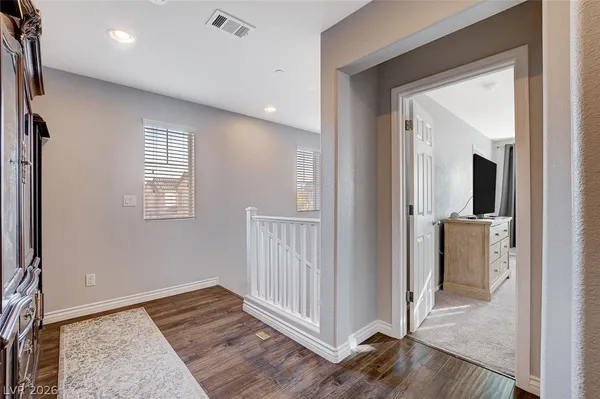 $2,425 | 1045 Spotted Saddle Street, Henderson, NV 89015