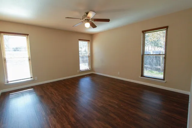 $2,250 | 10705 Doering Lane, Austin, TX 78750