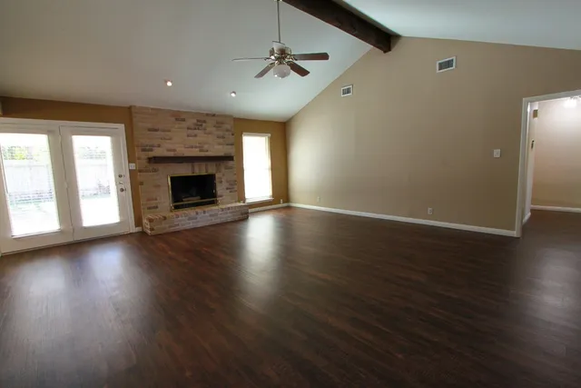 $2,250 | 10705 Doering Lane, Austin, TX 78750