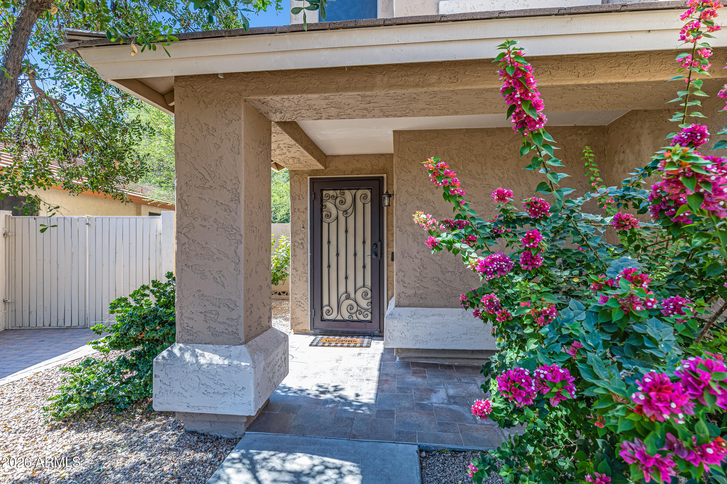 4829 East Swilling Road Phoenix, AZ 85054 - Photo 3 of 32 4829 E Swilling Rd-4
