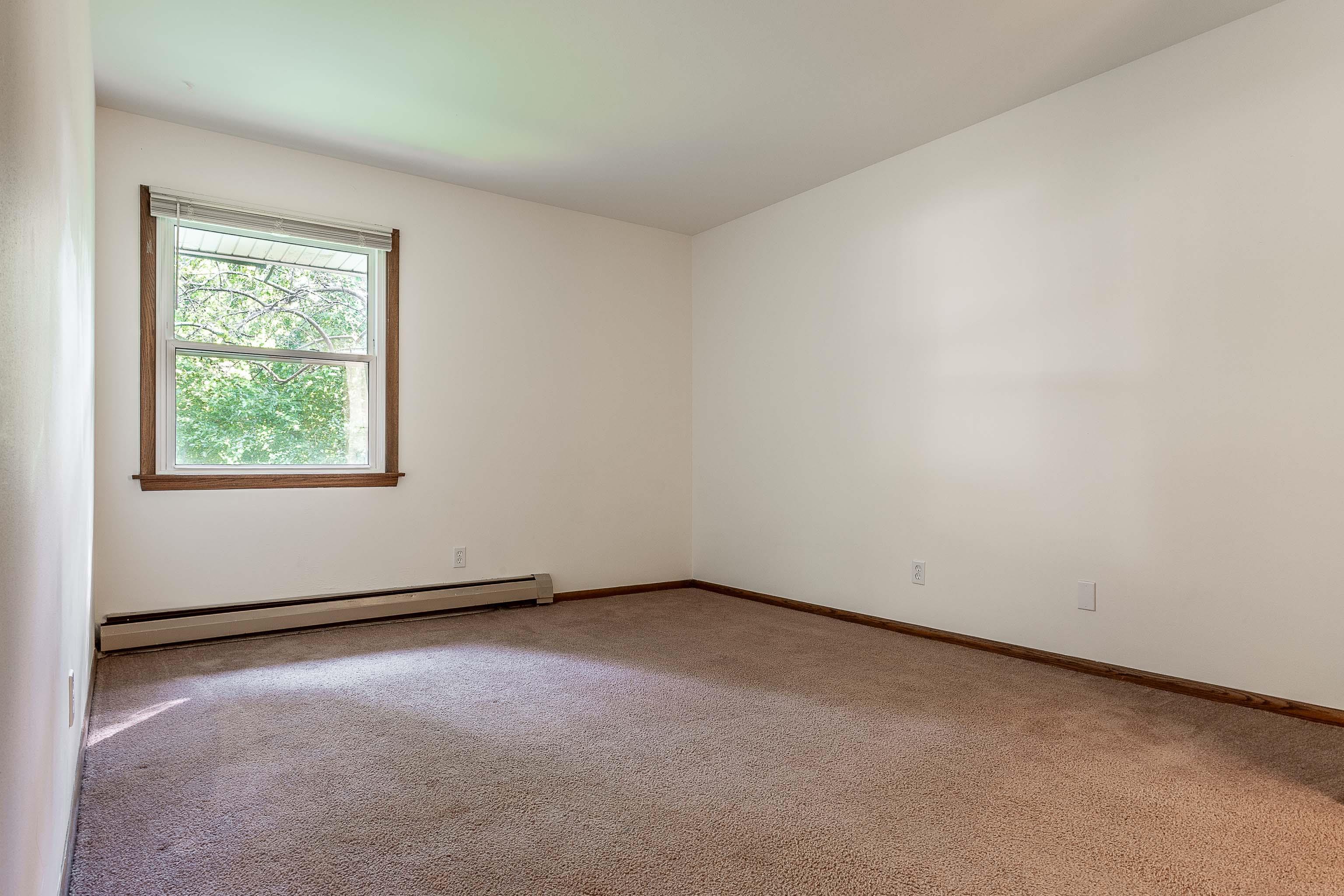 5101 Mineral Point Road, Unit 8 Madison, WI 53711 - Photo 13 of 23
