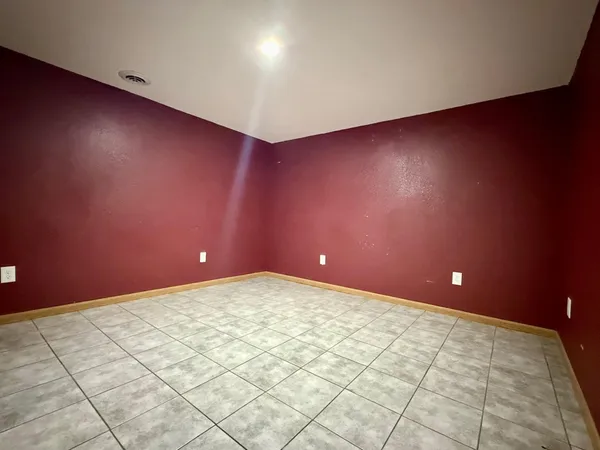 $415,000 | 1240 Maplewood Drive, Worthington, MN 56187