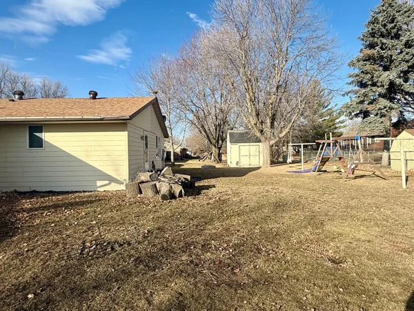 $415,000 | 1240 Maplewood Drive, Worthington, MN 56187