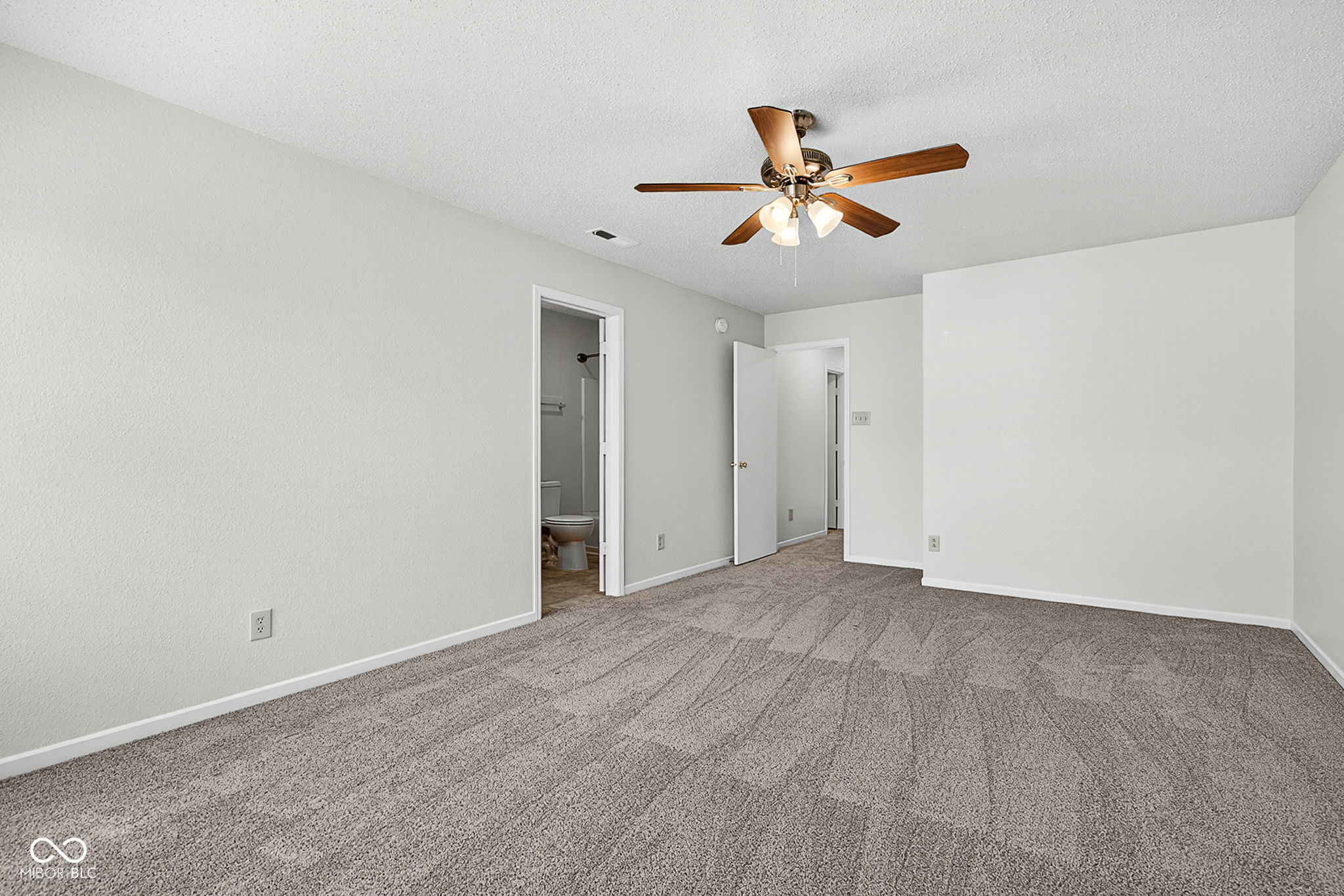 12640 Justice Crossing Fishers, IN 46037 - Photo 24 of 44