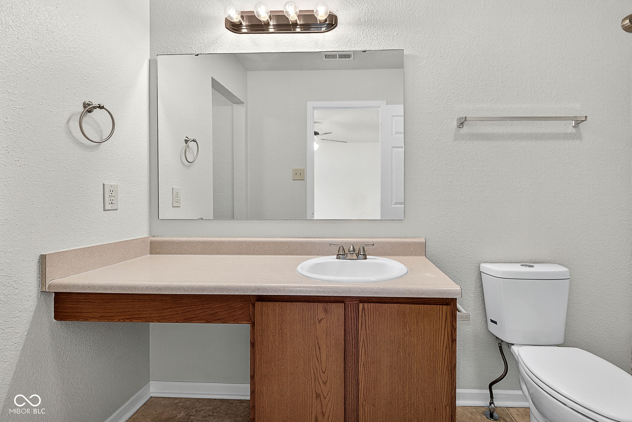 12640 Justice Crossing Fishers, IN 46037 - Photo 25 of 44