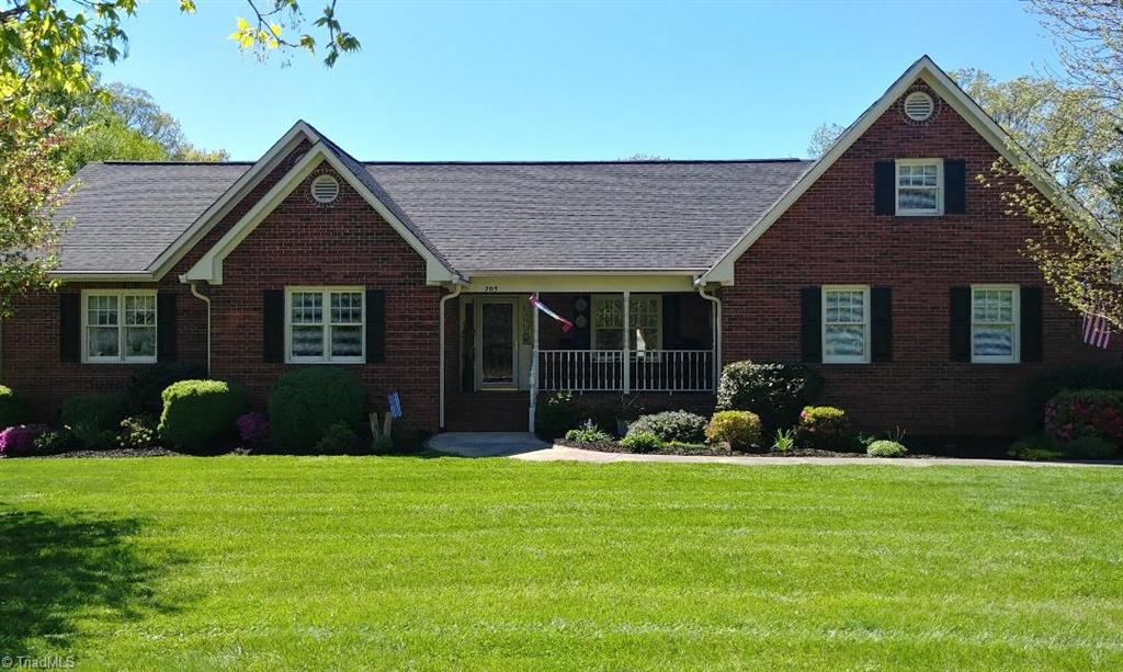 205 Mountain View Road King, NC 27021 - Photo 1 of 8 Gallery Image 1