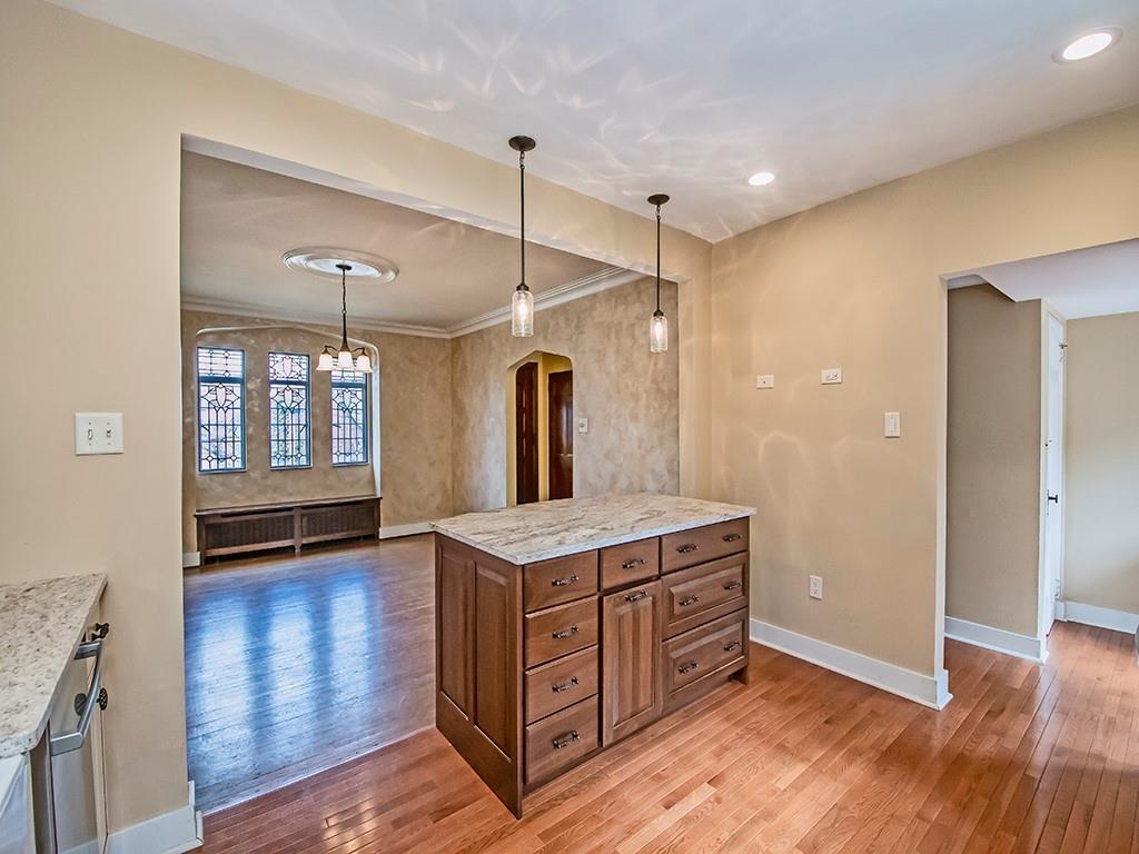 633 Beverly Road Pittsburgh, PA 15243 - Photo 9 of 22 Gallery Image 9