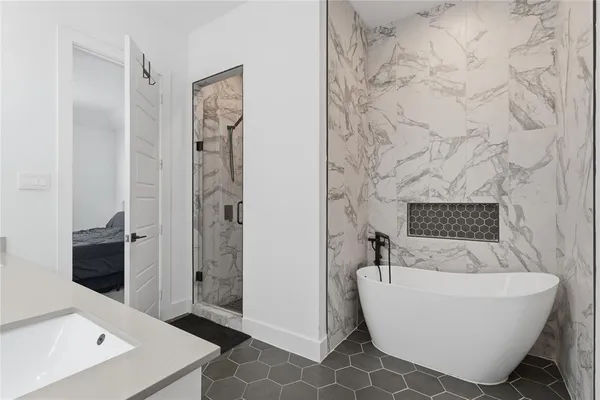 $3,500 | 3316 Nomas Street, Dallas, TX 75212