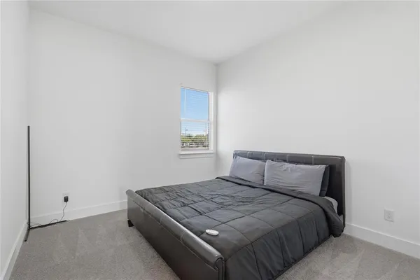 $3,500 | 3316 Nomas Street, Dallas, TX 75212