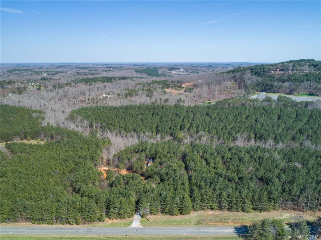2702 Henry's Knob Road Clover, SC 29710 - Photo 8 of 21 a view of a city