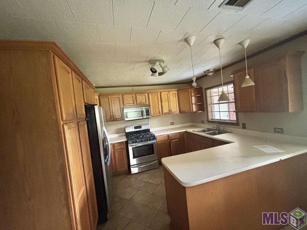 301 West 112th Street Cut Off, LA 70345 - Photo 5 of 23