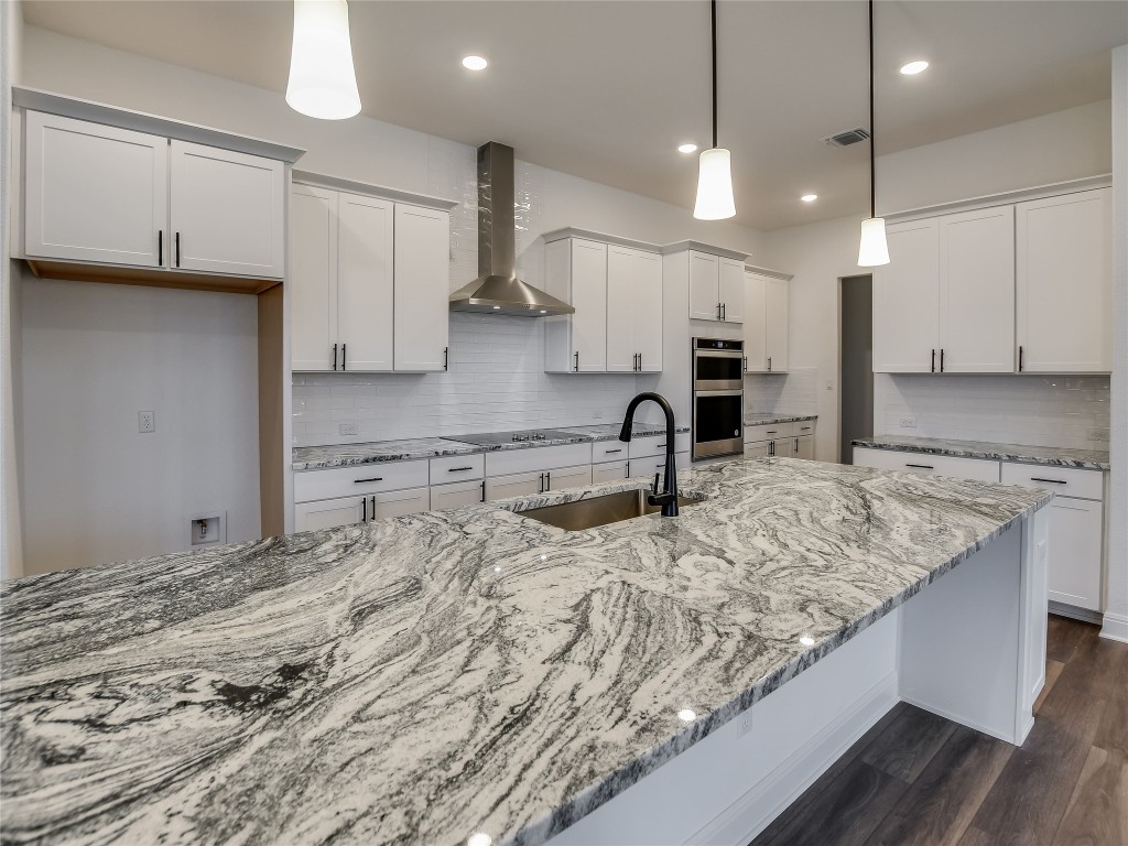 412 Copperleaf Cove Marble Falls, TX 78654 - Photo 11 of 40