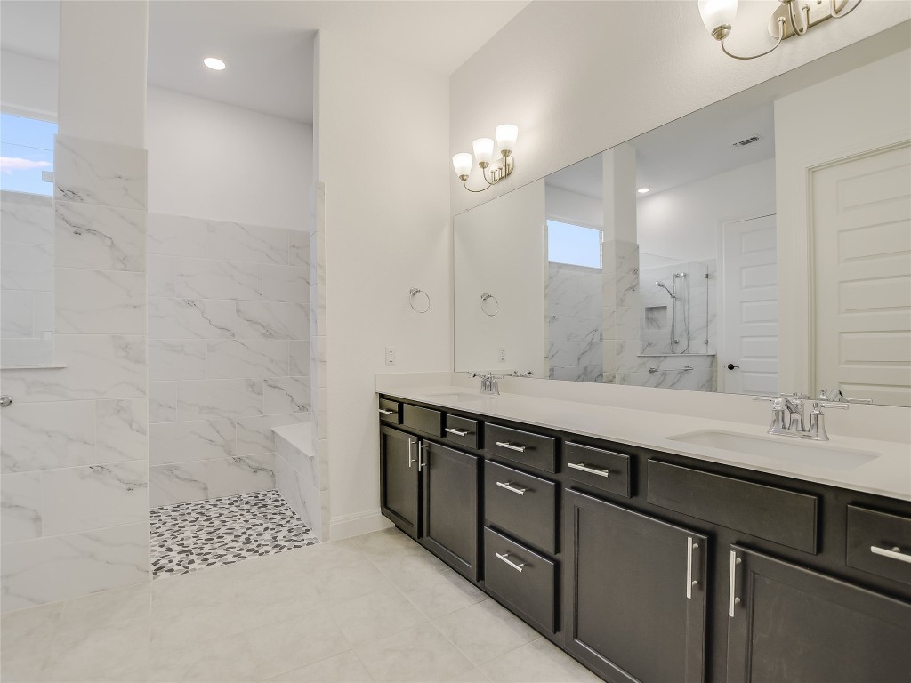 412 Copperleaf Cove Marble Falls, TX 78654 - Photo 15 of 40