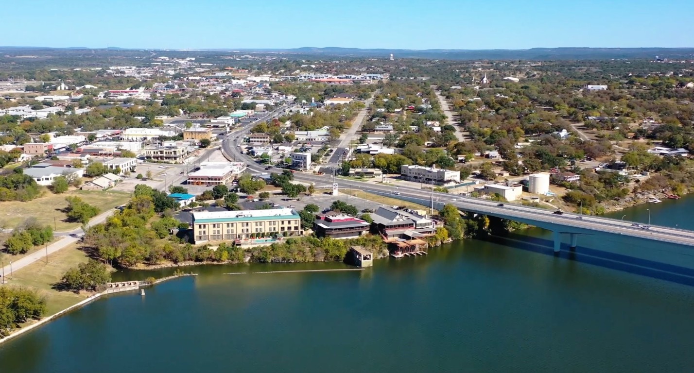 412 Copperleaf Cove Marble Falls, TX 78654 - Photo 37 of 40