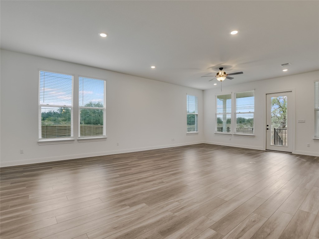 412 Copperleaf Cove Marble Falls, TX 78654 - Photo 8 of 40