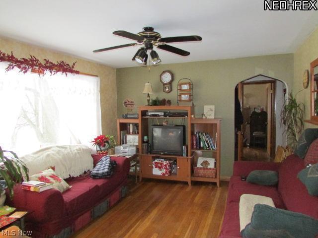 1495 Center Road Clinton, OH 44216 - Photo 2 of 10