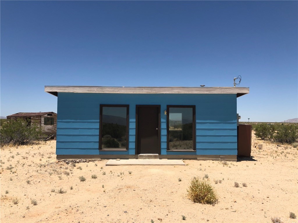 715 Cady Road Joshua Tree, CA 92252 - Photo 3 of 5
