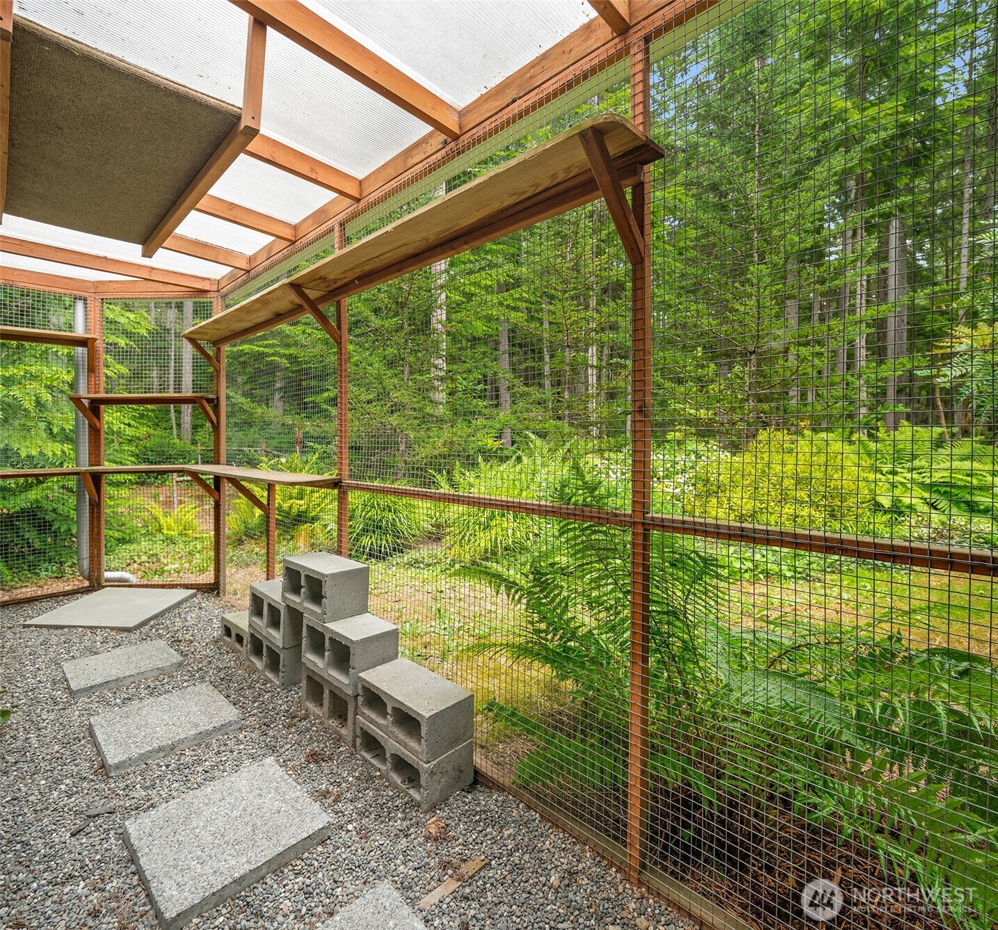 26030 Wax Orchard Road Southwest Vashon, WA 98070 - Photo 20 of 35 Gallery Image 20