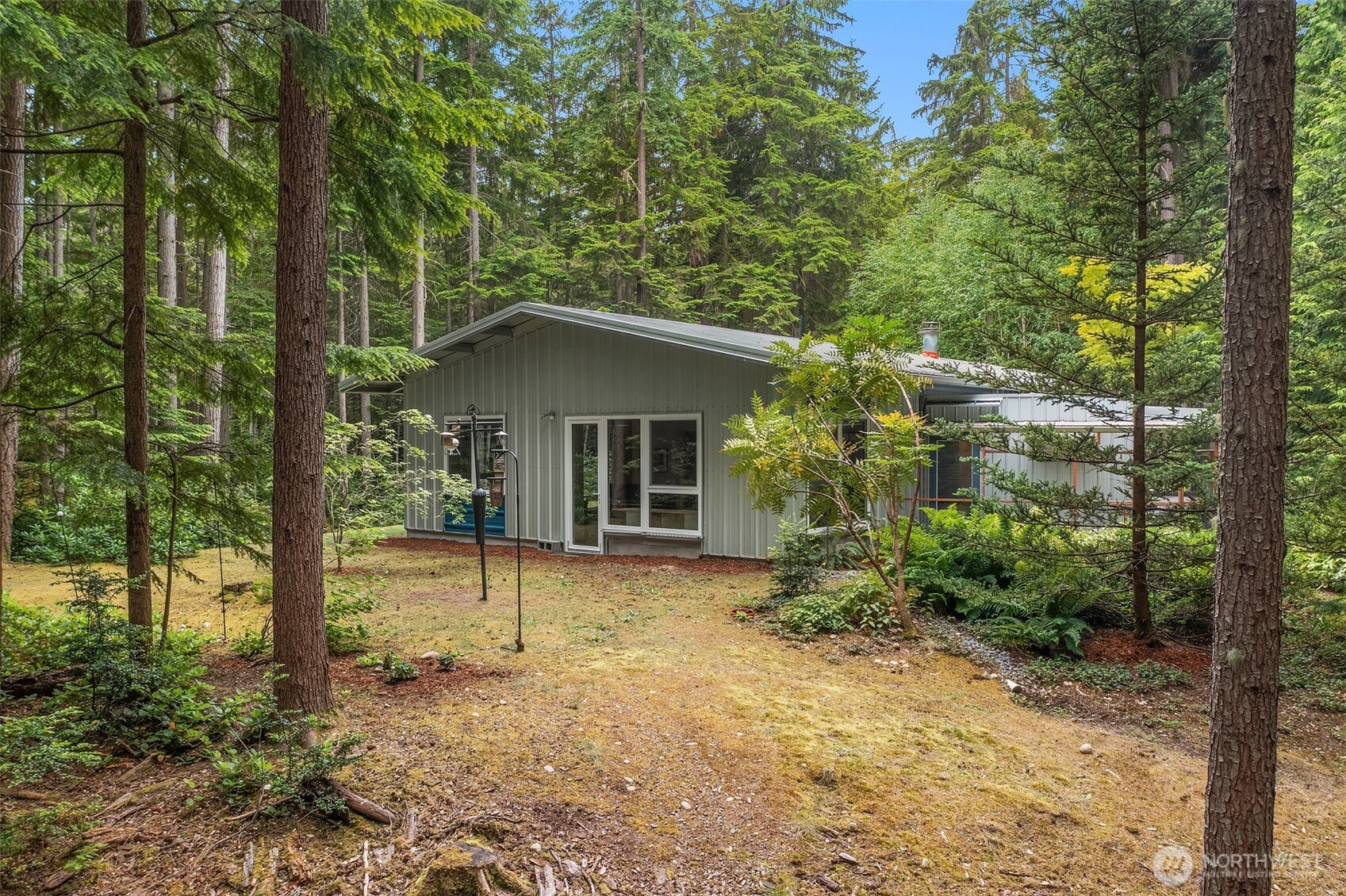 26030 Wax Orchard Road Southwest Vashon, WA 98070 - Photo 21 of 35 Gallery Image 21
