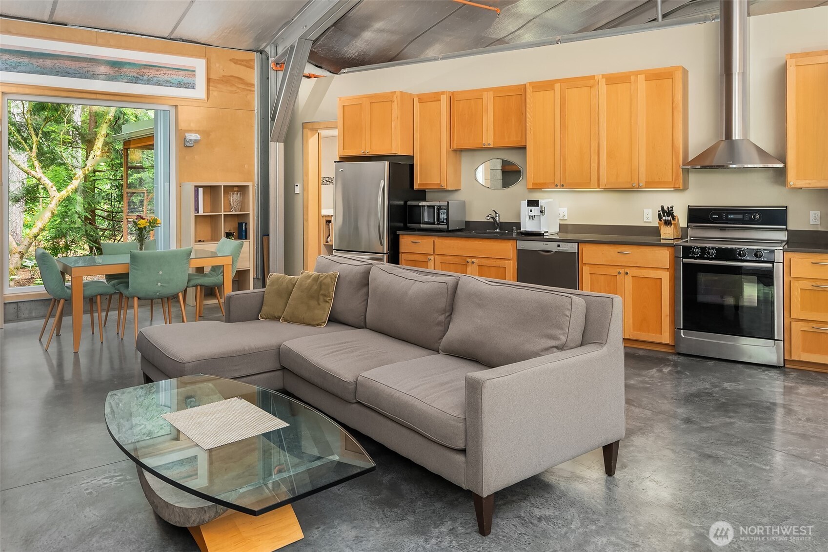26030 Wax Orchard Road Southwest Vashon, WA 98070 - Photo 10 of 35 Gallery Image 10