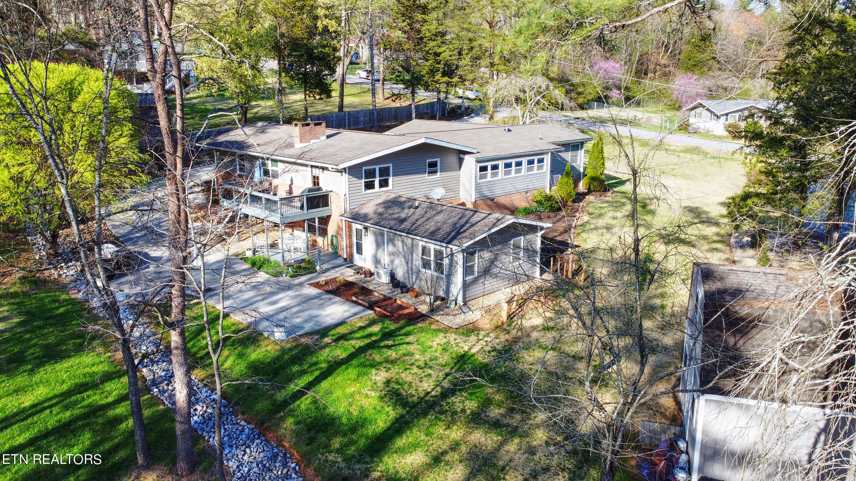 113 Colby Road Oak Ridge, TN 37830 - Photo 54 of 56 205