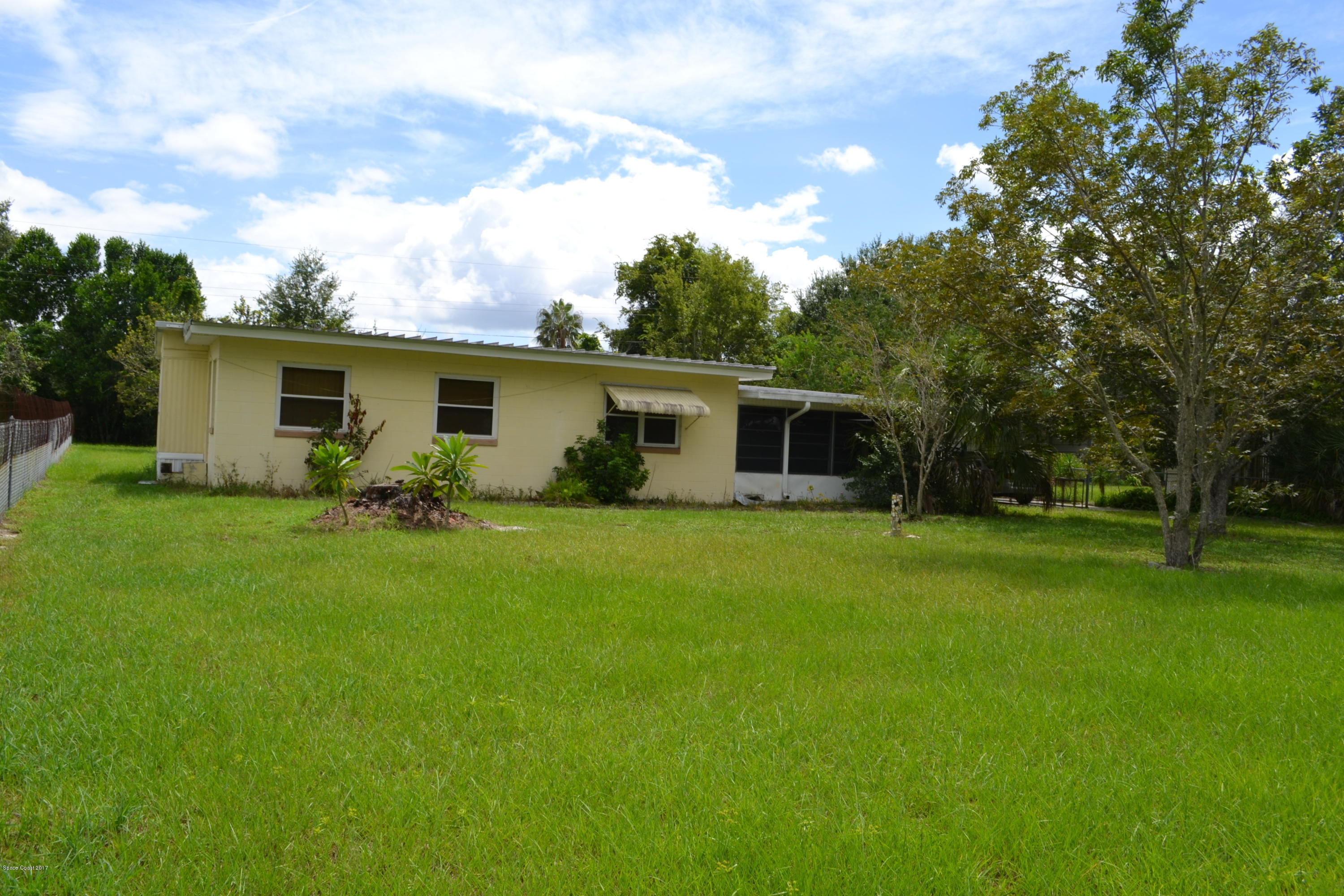 3311 Turnbull Road Mims, FL 32754 - Photo 15 of 18 Front of House 2