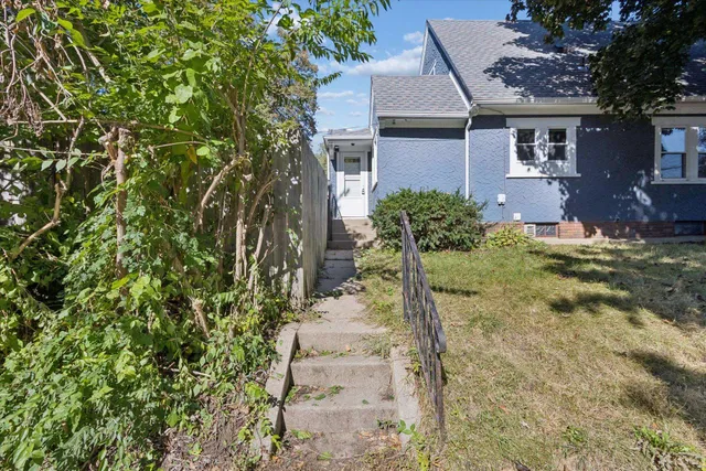 $194,900 | 335 St Louis Avenue, Rockford, IL 61104