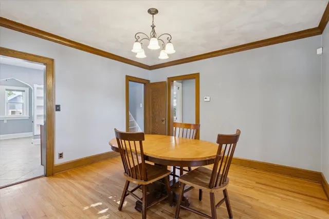 $194,900 | 335 St Louis Avenue, Rockford, IL 61104