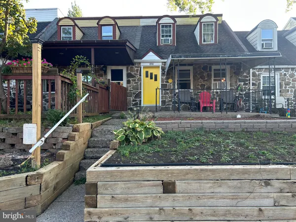 $300,000 | 898 Woodlawn Avenue, Phoenixville, PA 19460