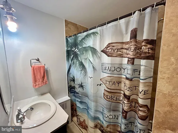 $300,000 | 898 Woodlawn Avenue, Phoenixville, PA 19460