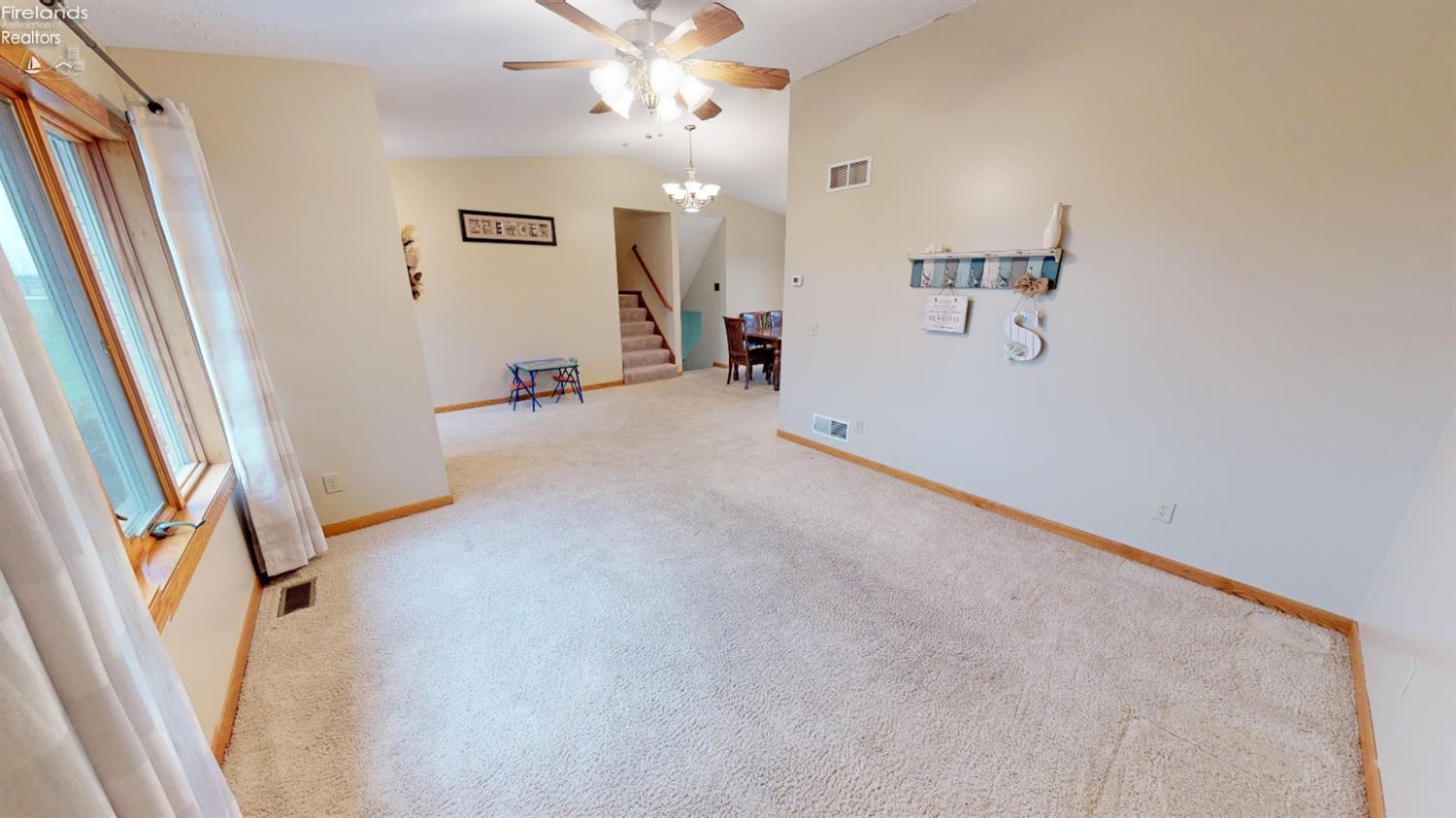 4199 Napoleon Road Fremont, OH 43420 - Photo 6 of 25 Gallery Image 6