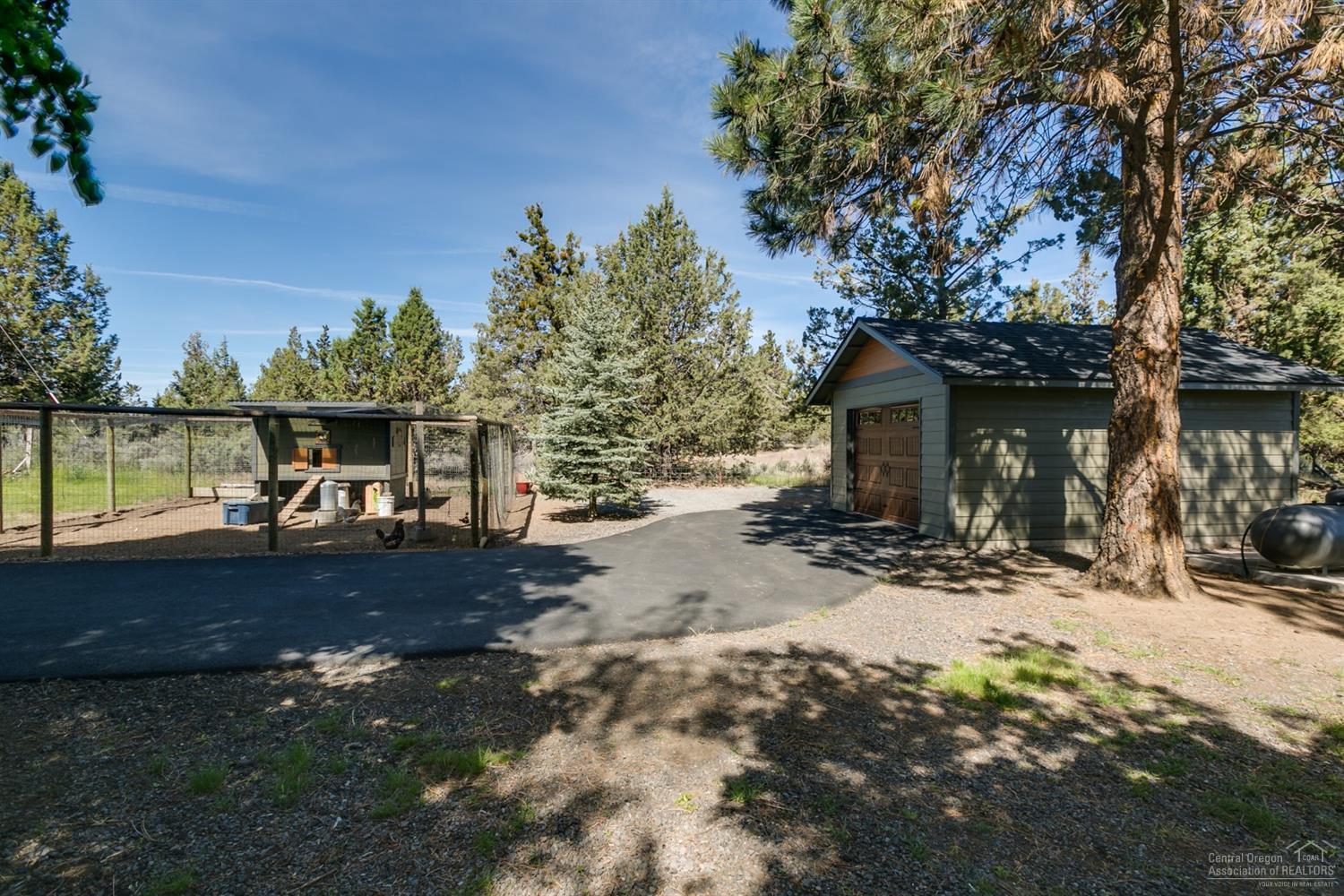 21210 Yeoman Road Bend, OR 97701 - Photo 25 of 25 Additional Photo