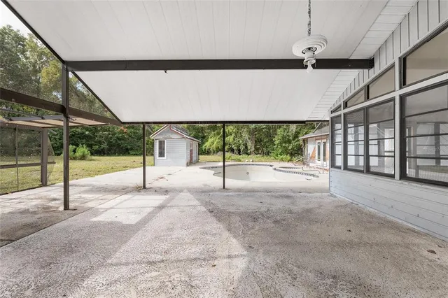 a view of an interior of the house