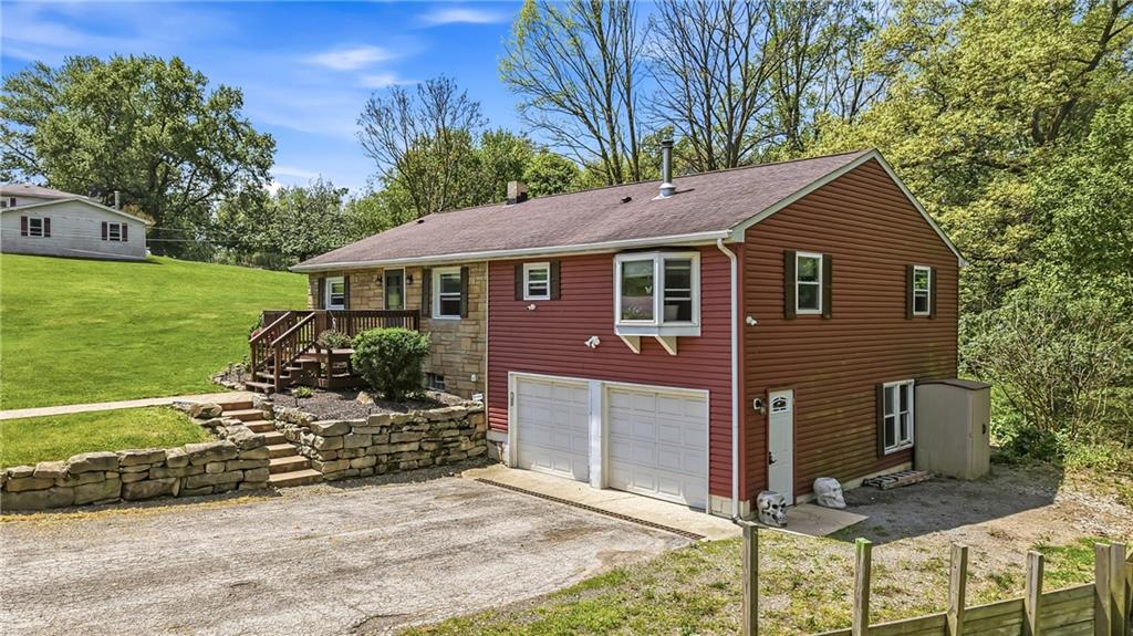 471 Sharon-Bedford Road West Middlesex, PA 16159 - Photo 4 of 44